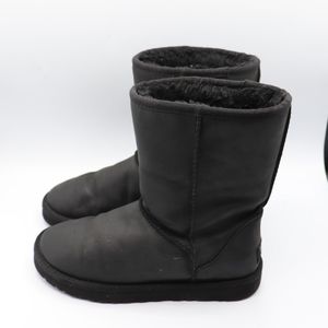 UGG Australia Classic Short Water Resistant Black Leather Boots Shoes 6
